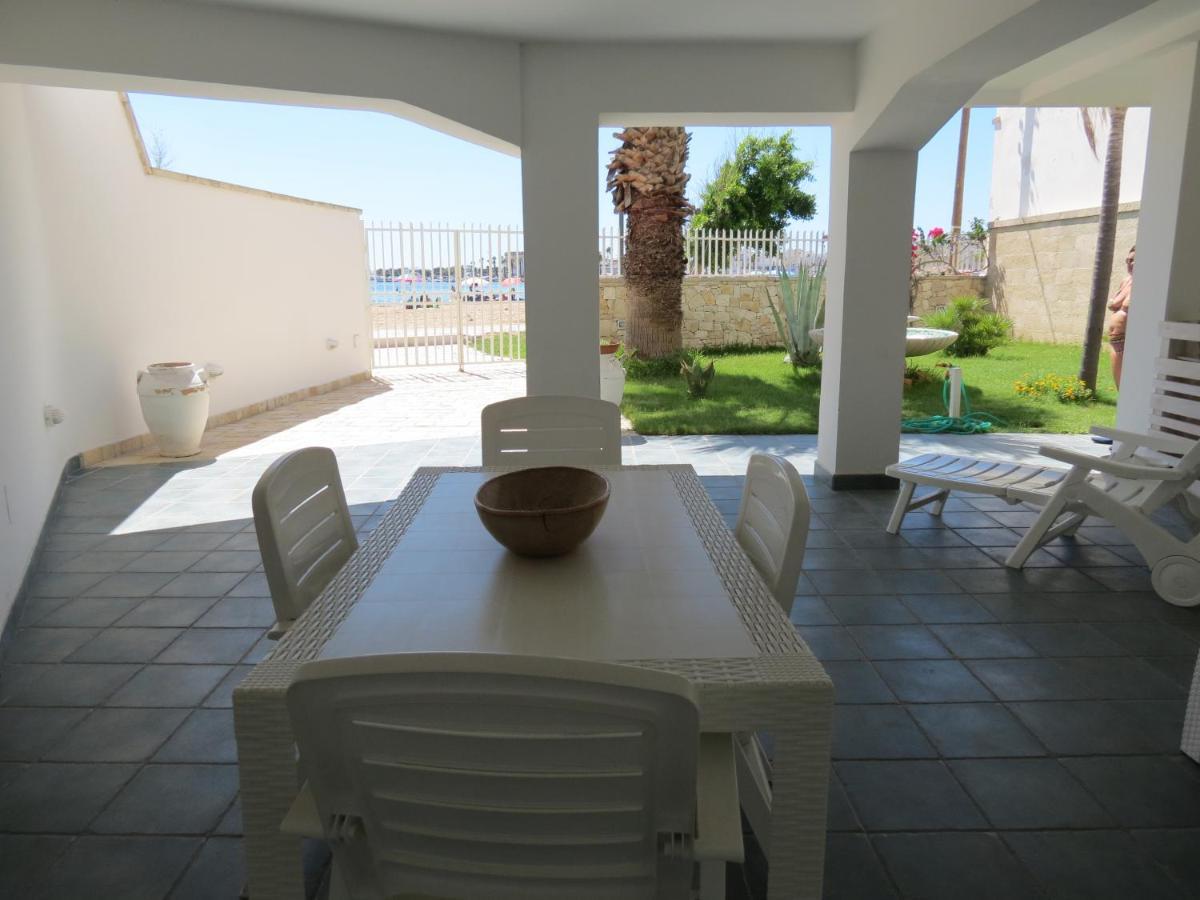 Salentoguests Villetta Sulla Spiaggia Porto Cesareo Kültér fotó