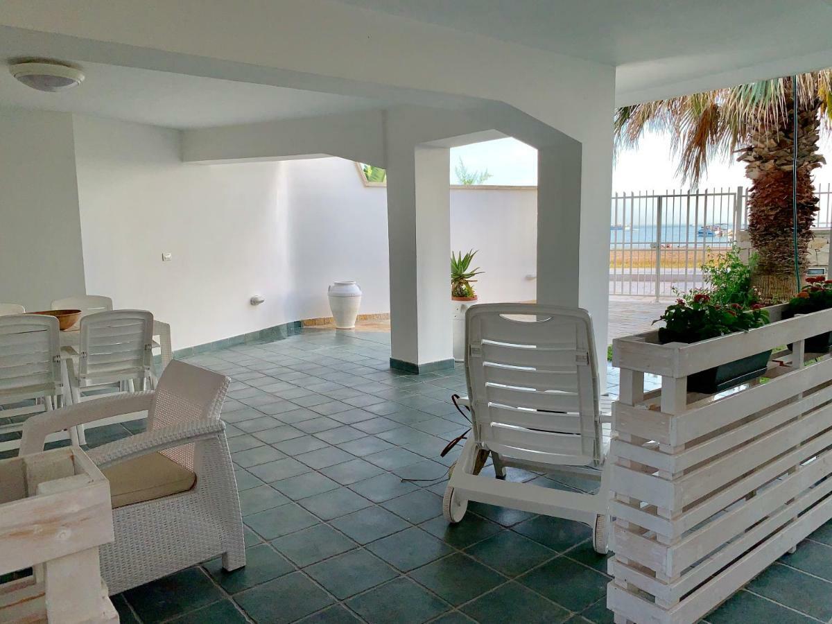 Salentoguests Villetta Sulla Spiaggia Porto Cesareo Kültér fotó
