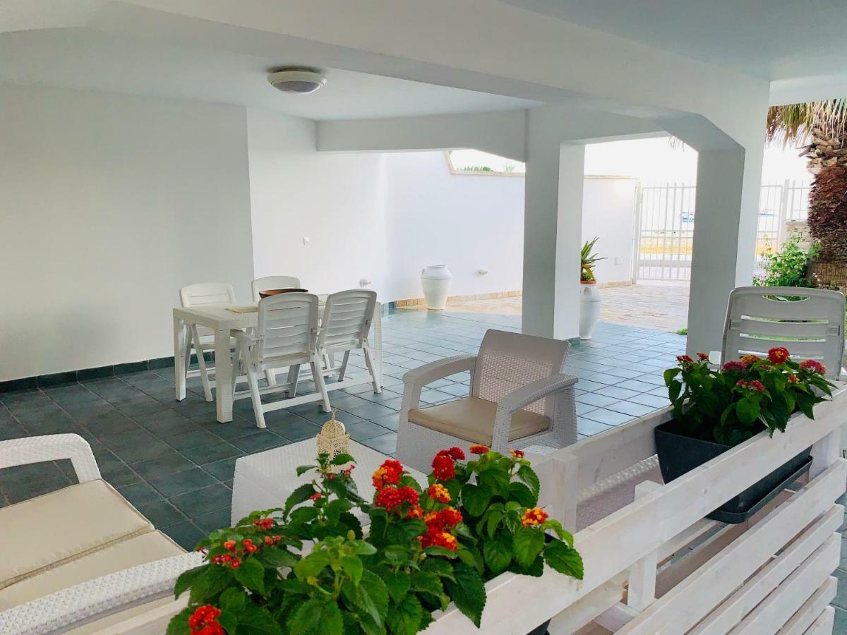 Salentoguests Villetta Sulla Spiaggia Porto Cesareo Kültér fotó